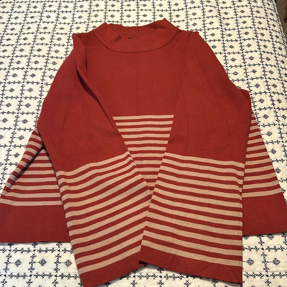 Striped turtleneck